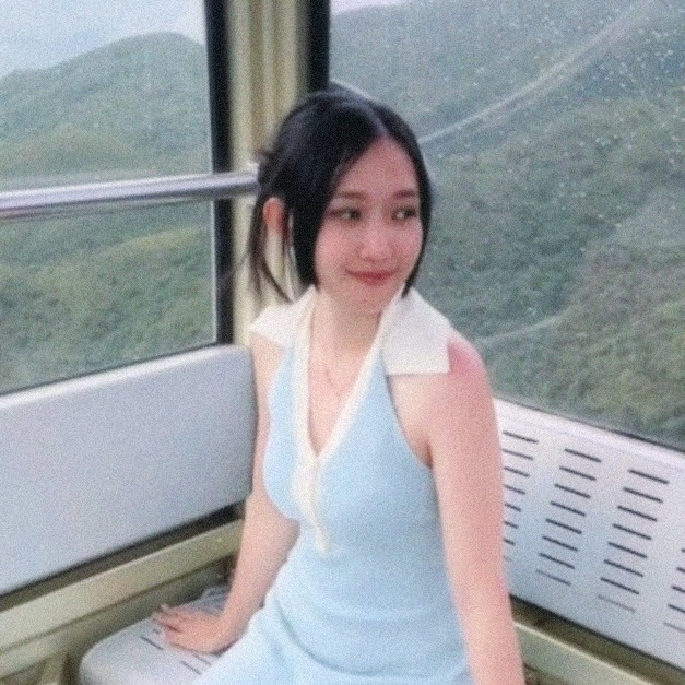 立LILY