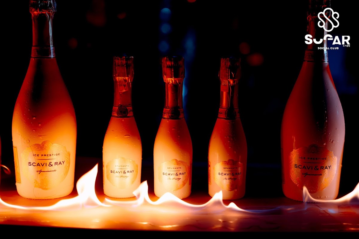 Nuna lounge 写真 2