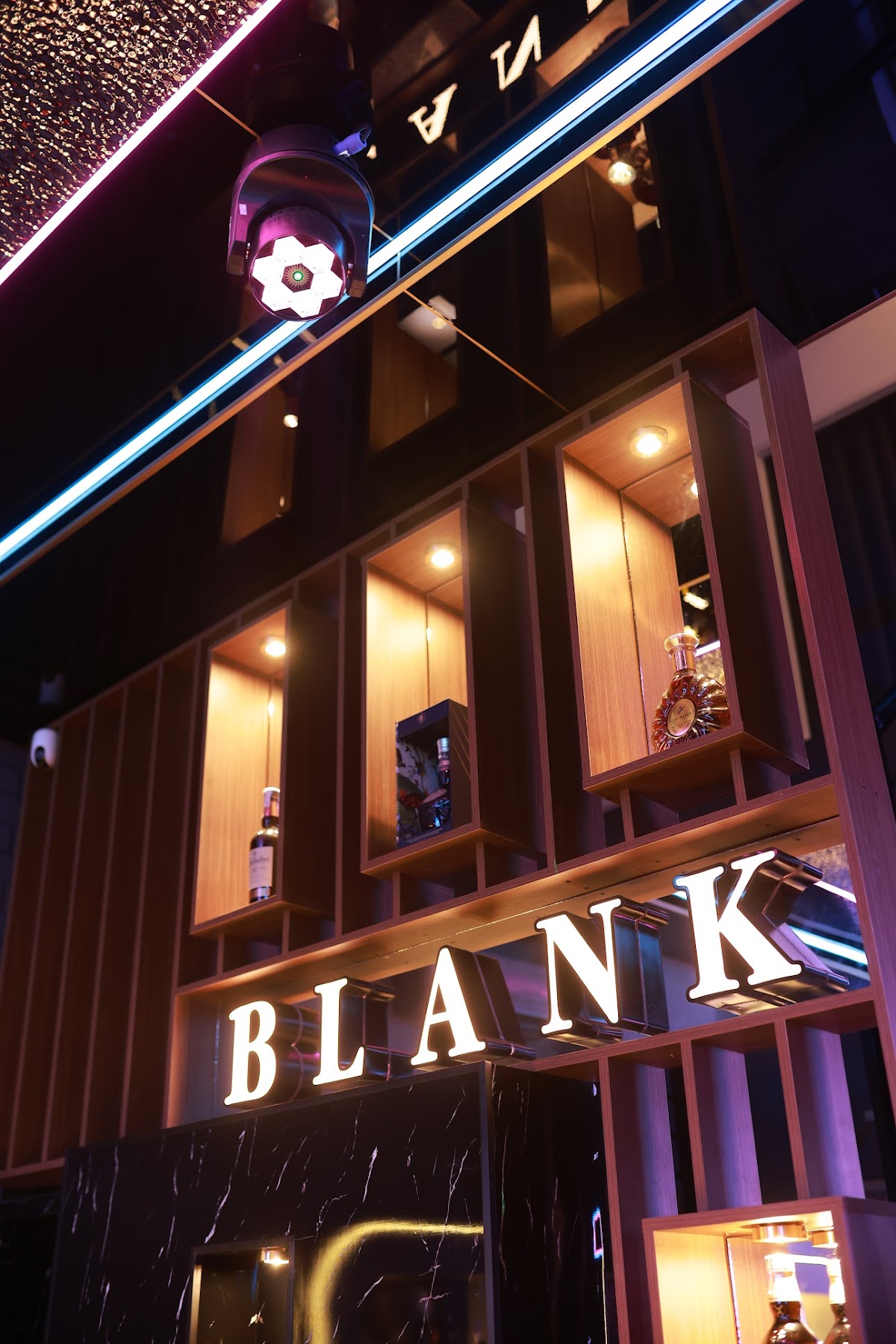 Blank lounge & bar