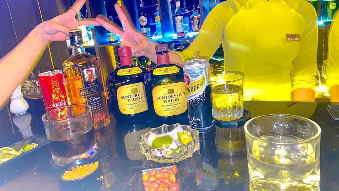 Bunny bar photo 3
