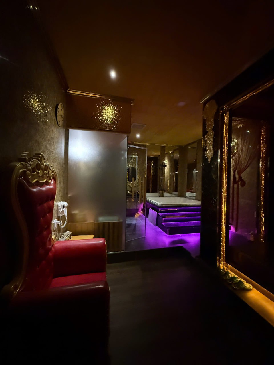 Massage Dubai Luxury Phúc An Khang foto 3