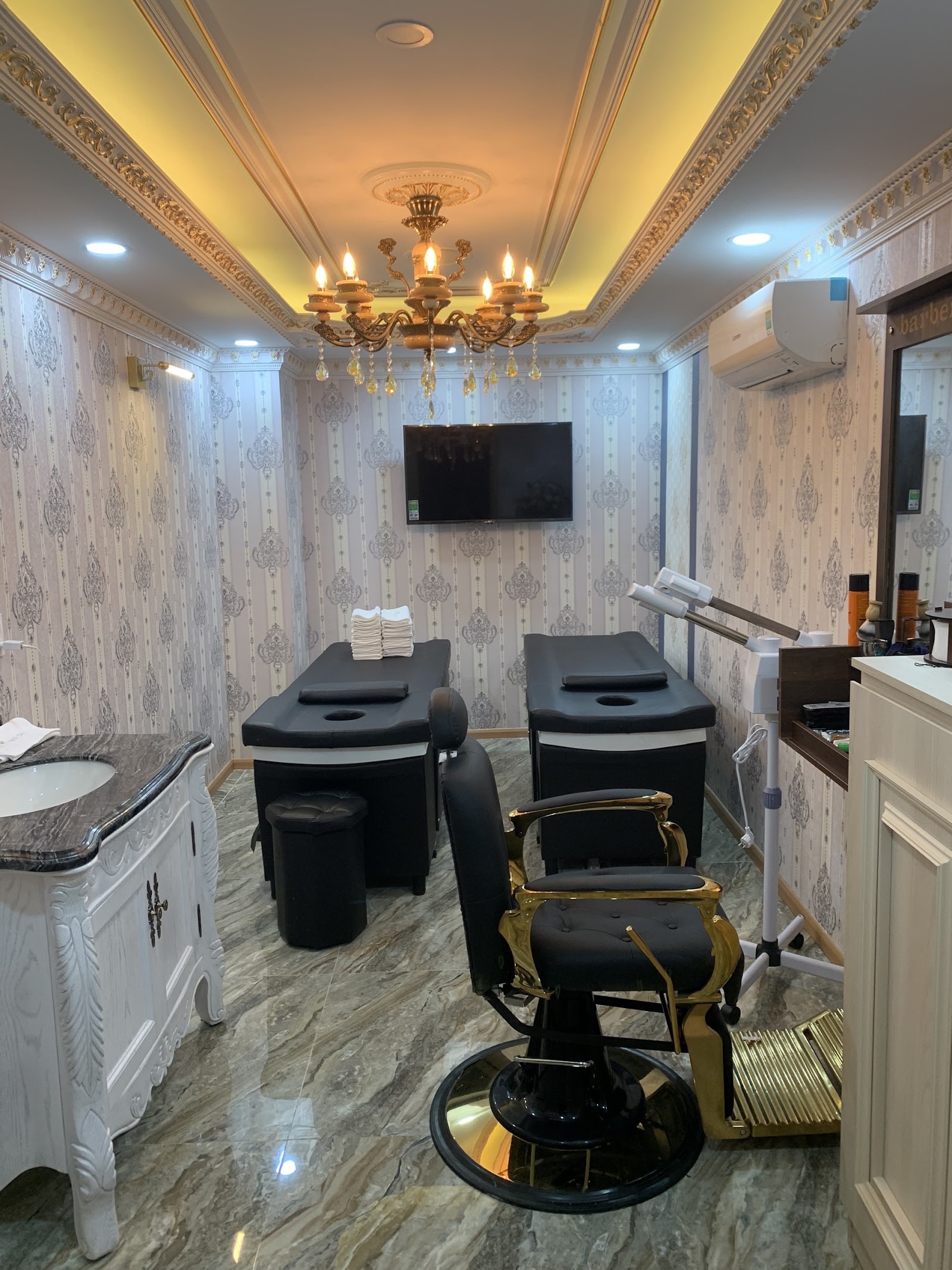 Vmax Massage 2 _ Đông Kinh Hotel รูปที่ 6