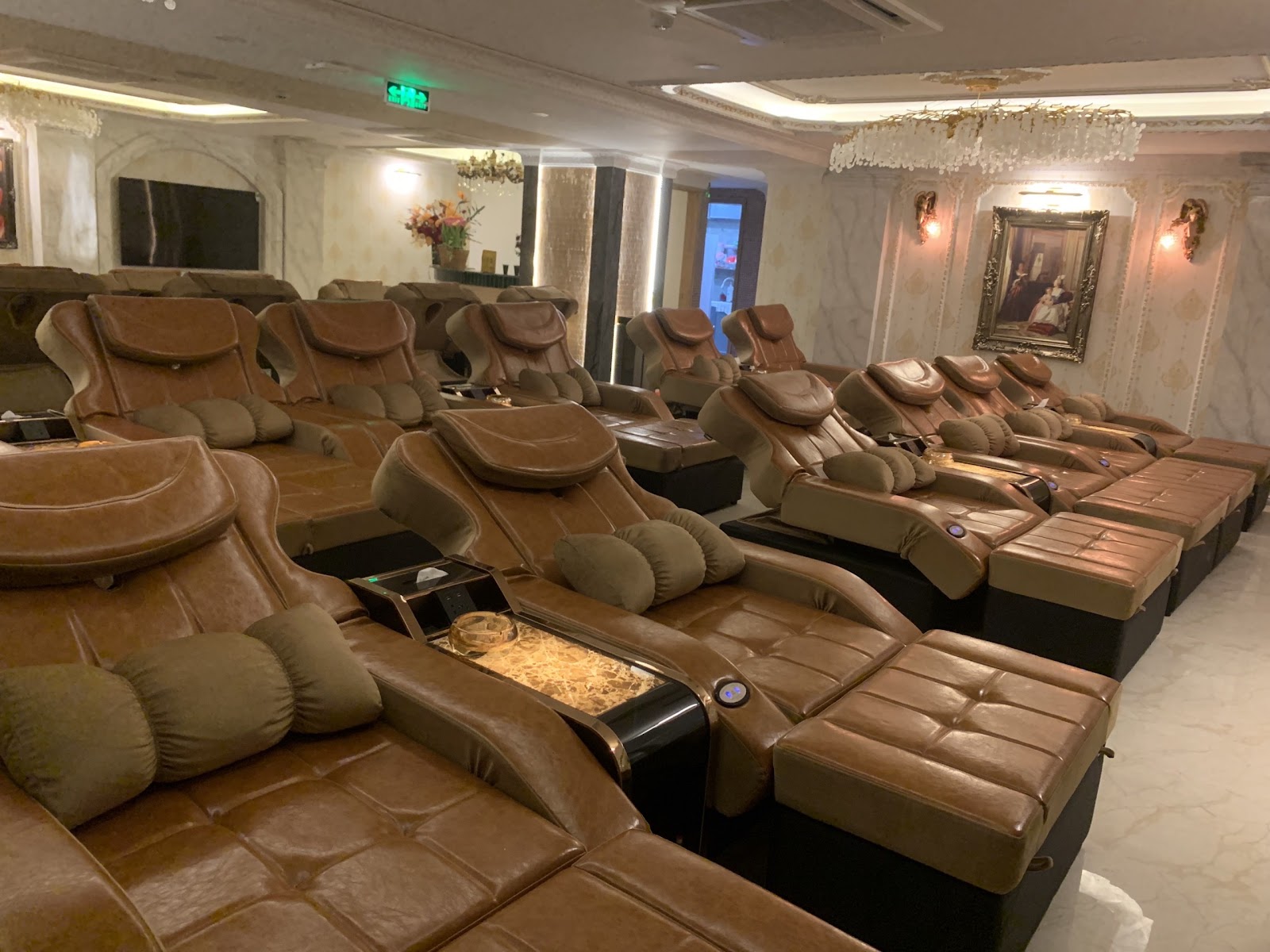 Vmax Massage 2 _ Đông Kinh Hotel รูปที่ 9