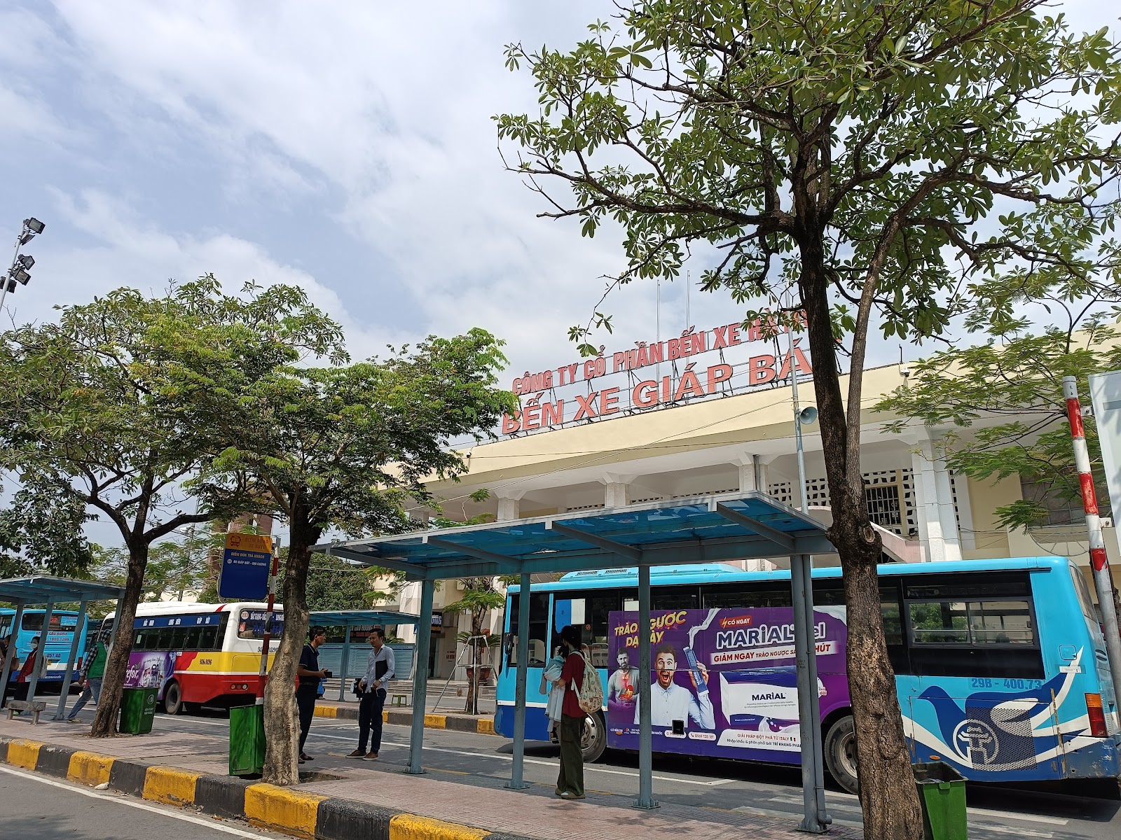 Bến xe Giáp Bát, Hà Nội