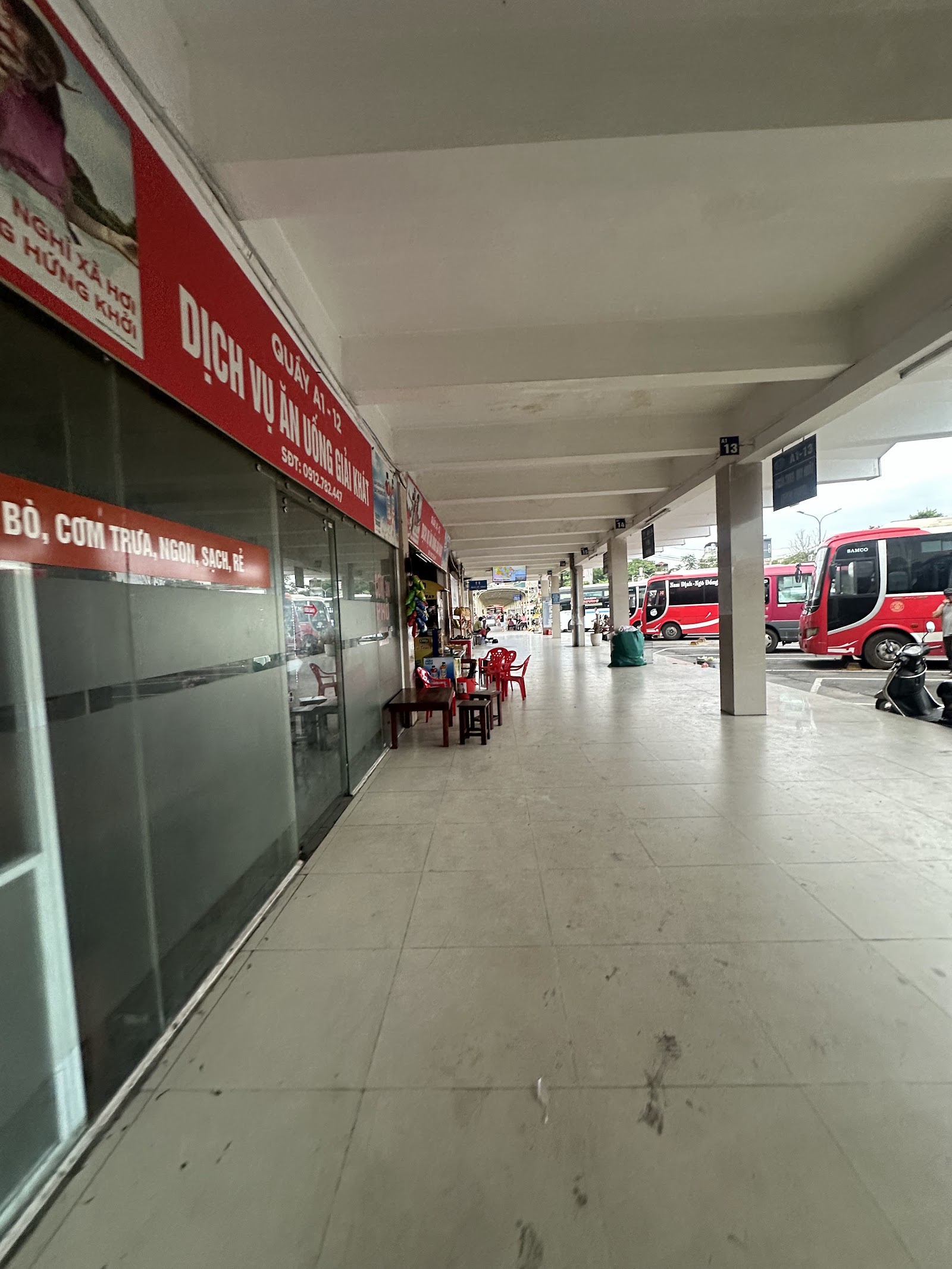 Bến xe Giáp Bát, Hà Nội photo 6