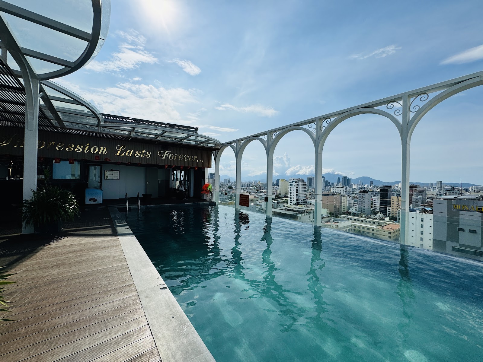 Gold Luxury Hotel Da Nang รูปที่ 22
