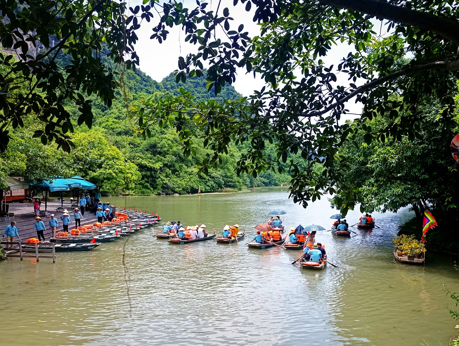 Phòng vé Bến thuyền Tràng An 照片 17