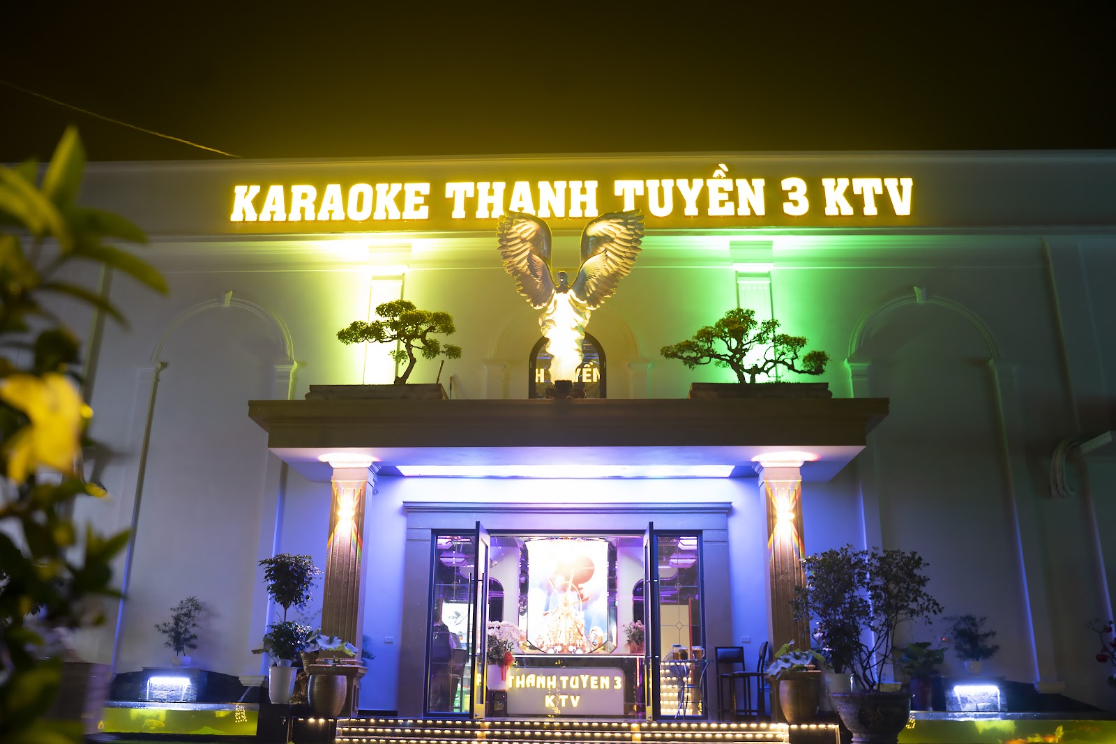 KARAOKE THANH TUYỀN 3 KTV