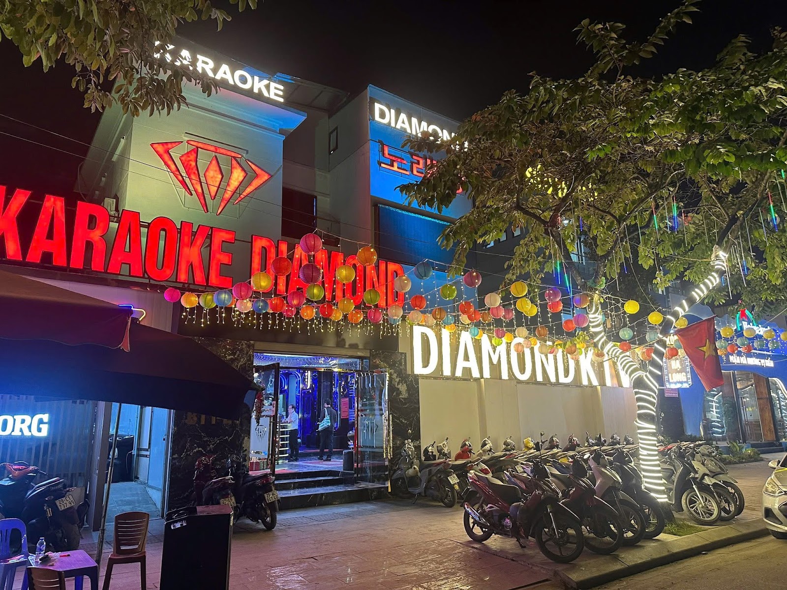 Karaoke DIAMOND KTV photo 2