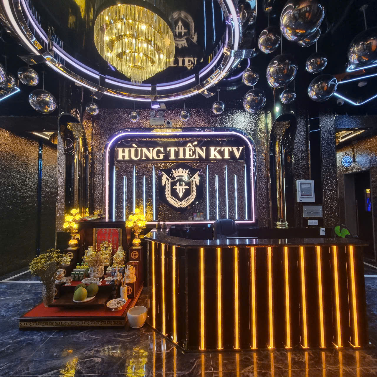 Hùng Tiến KTV photo 4