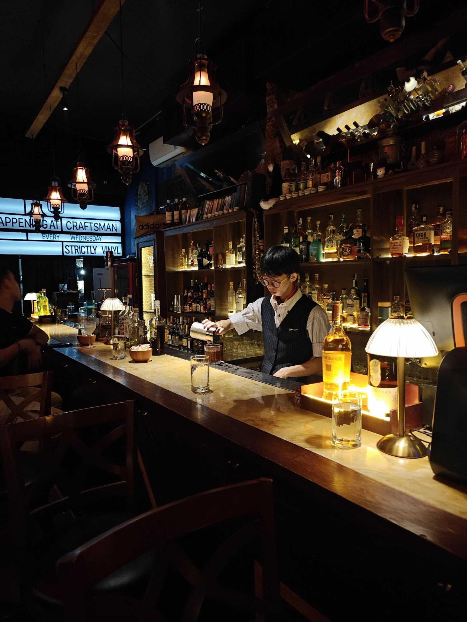 The Craftsman Cocktail Bar 写真 6