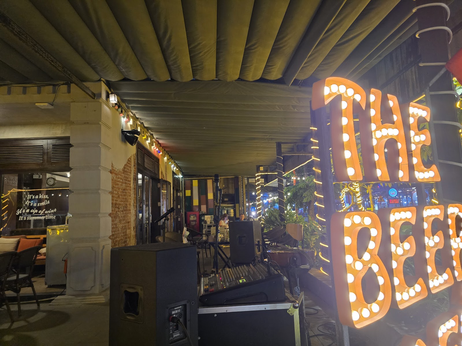 The B Cafe foto 9