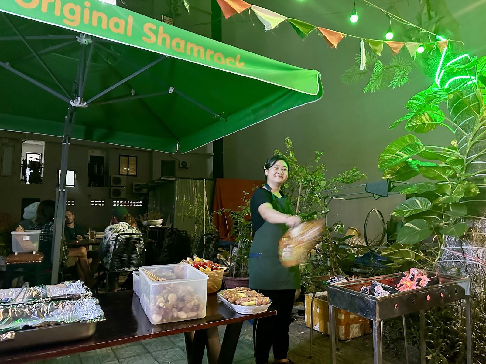 The Original Shamrock Sports Bar Da Nang 🇮🇪 since 2019 รูปที่ 31