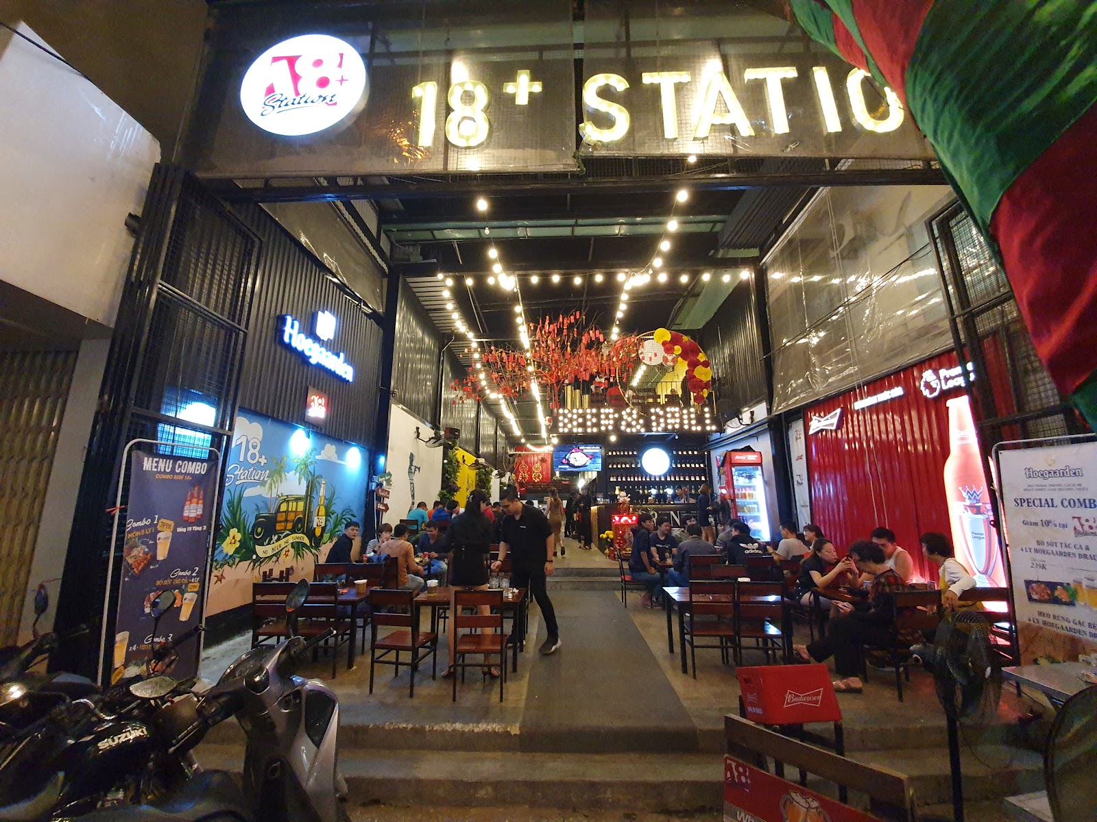 18+ Station Restaurant