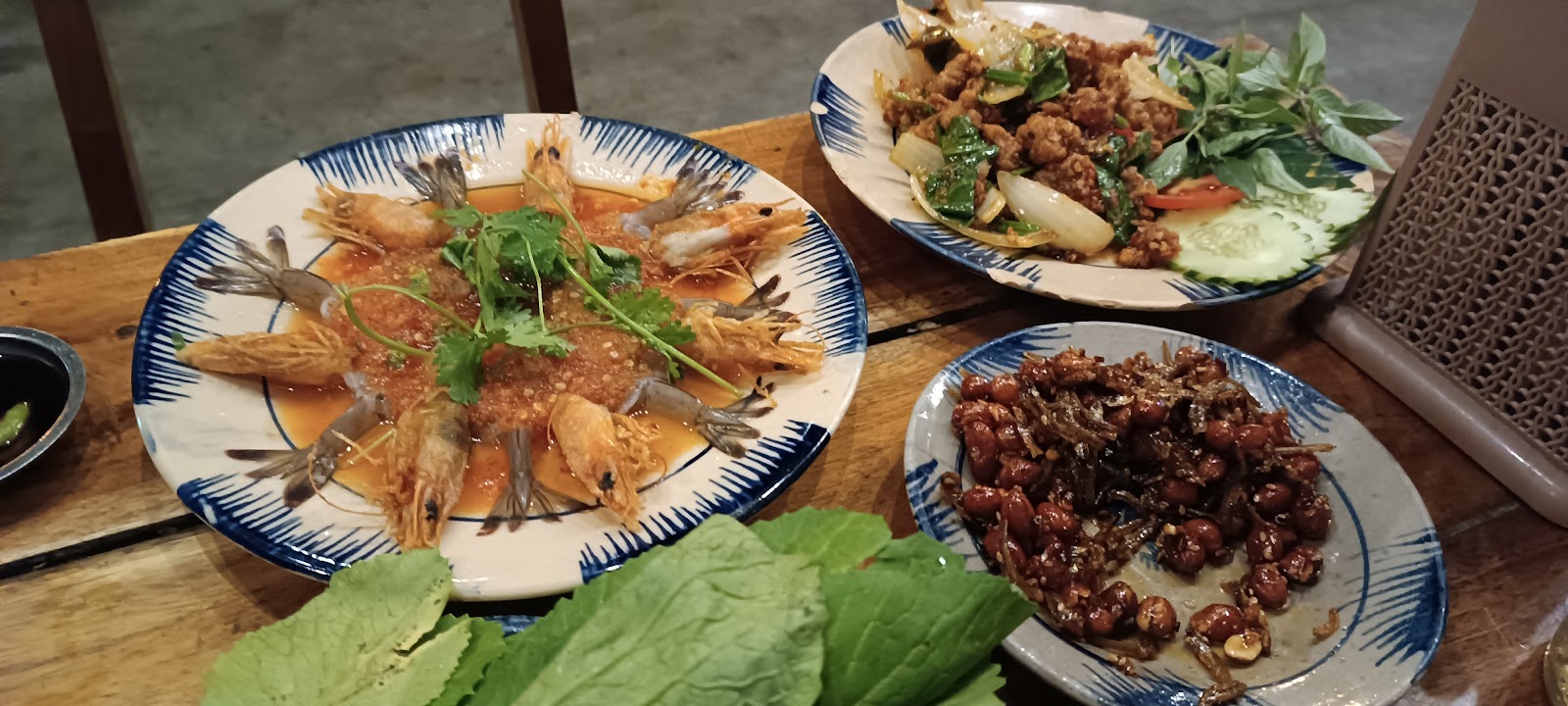 Quán Đèn Dầu รูปที่ 2