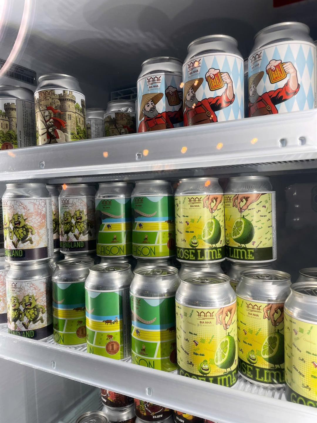 Bia Nhà Taproom (Cơ sở 2 của Xưởng bia thủ công Bia Nhà)