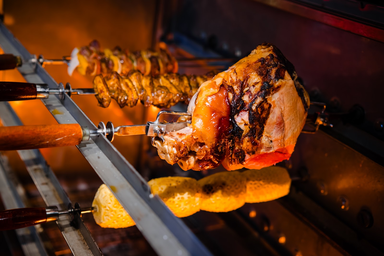 BREWHAHA Seaside - Local Craft Beer House & Brazilian BBQ photo 3