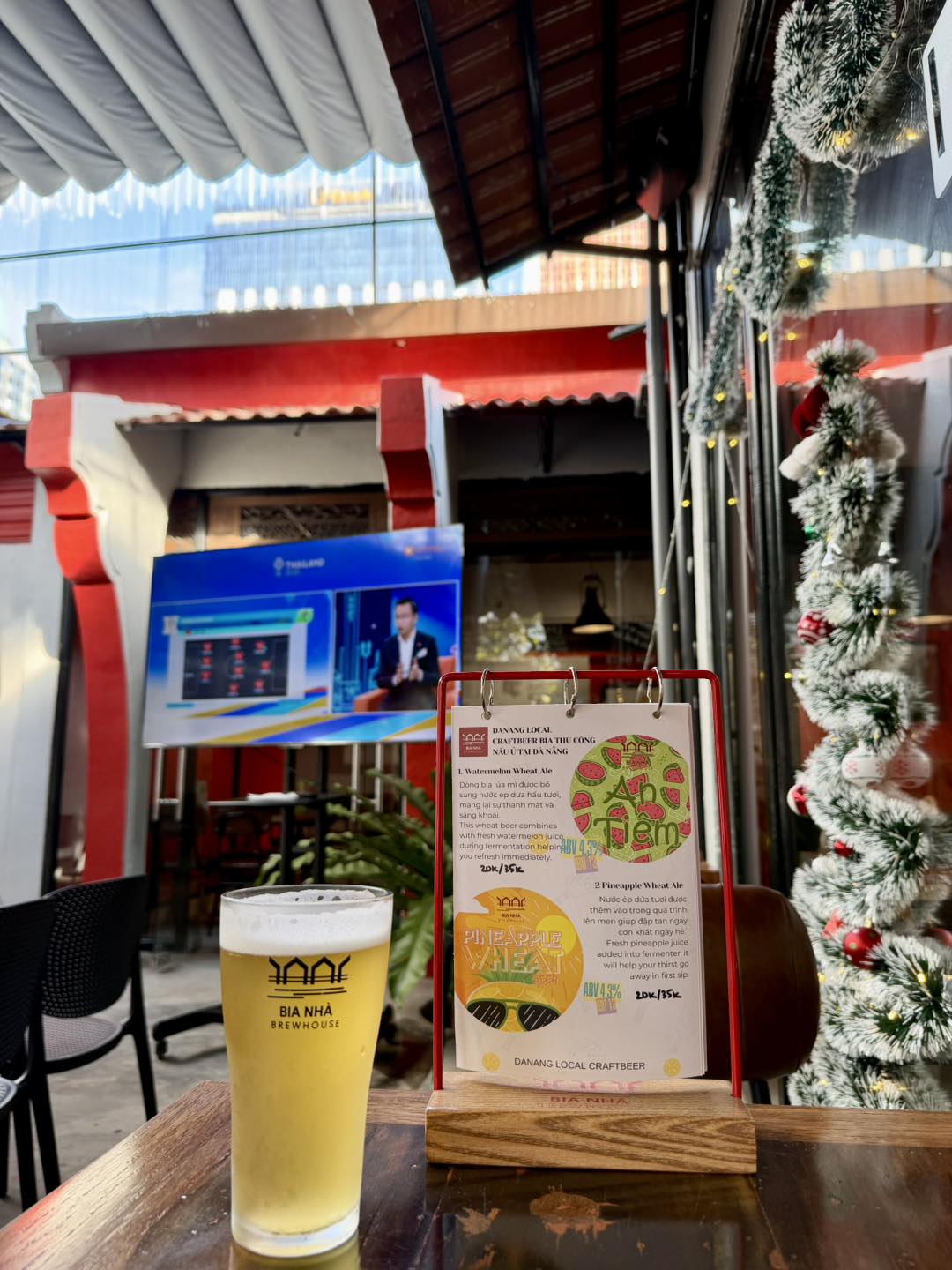 Bia Nhà Taproom (Cơ sở 2 của Xưởng bia thủ công Bia Nhà) photo 9