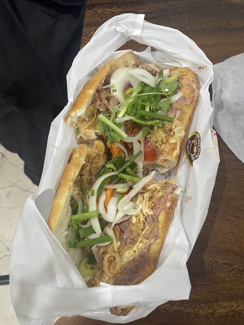 Bánh Mì Huynh Hoa - Lê Thị Riêng foto 5