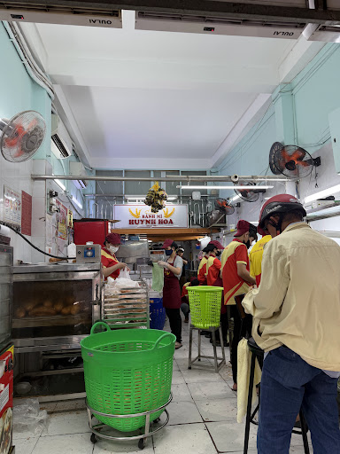 Bánh Mì Huynh Hoa - Lê Thị Riêng foto 13