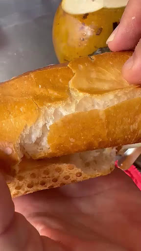 Bánh Mì Huynh Hoa - Lê Thị Riêng foto 14