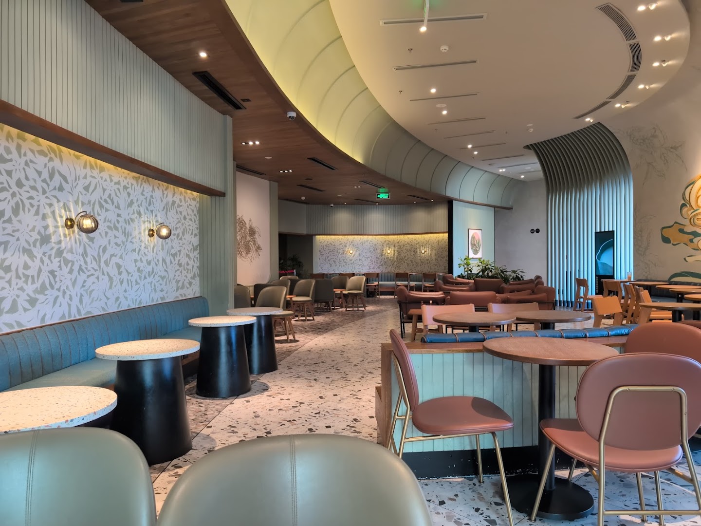 Starbucks New World รูปที่ 9