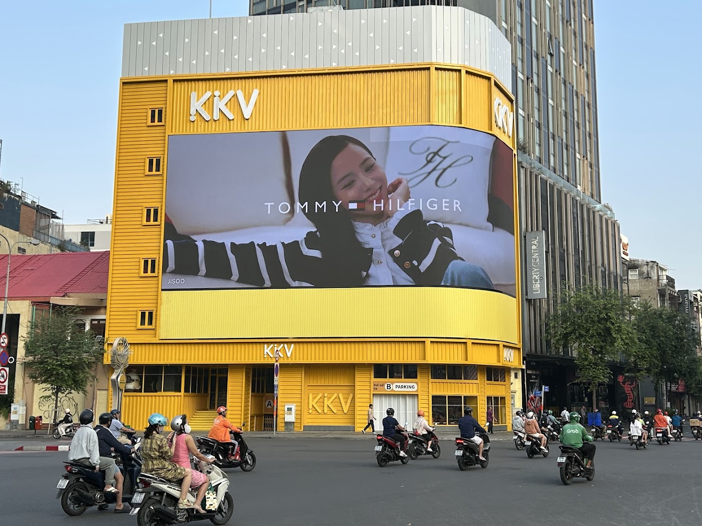 KKV Vietnam Global Flagship Store 사진 6