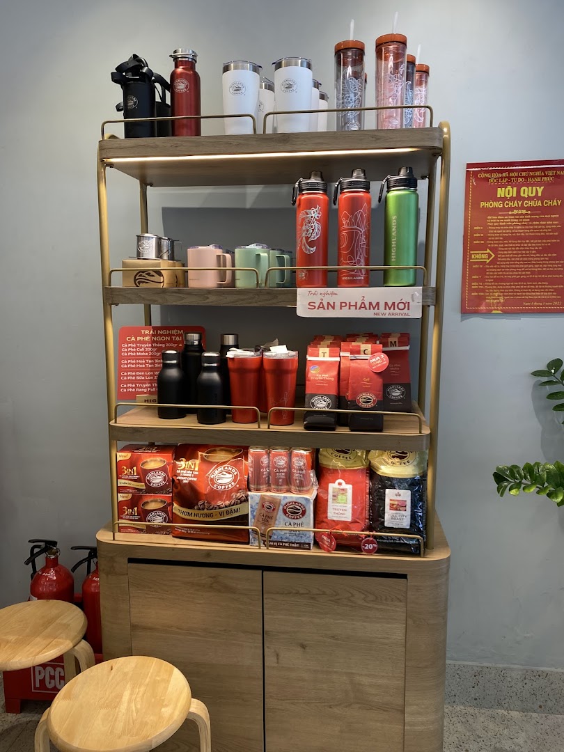 Highlands Coffee 139 Hào Nam 写真 7
