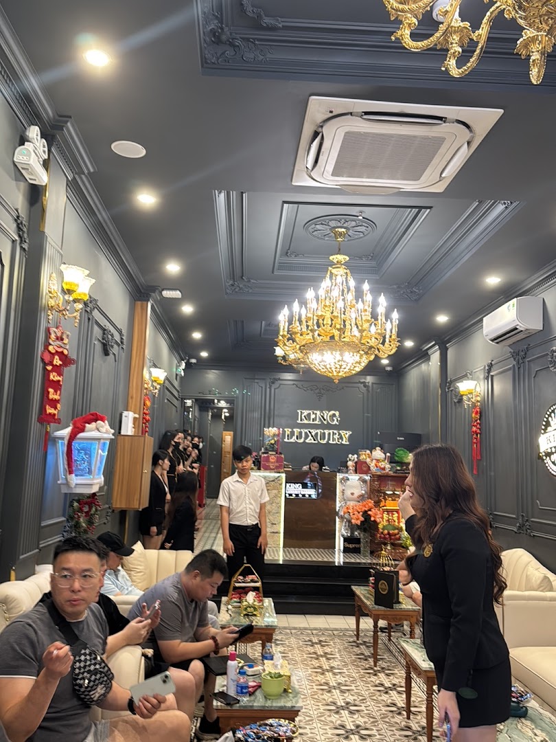 KING LUXURY Barbershop 킹 럭셔리 이발소 君王越式洗頭按摩 사진 6