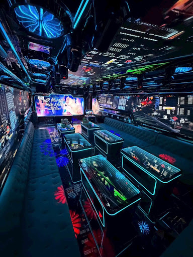 VIP CENTER Dragon Palace KTV 写真 10
