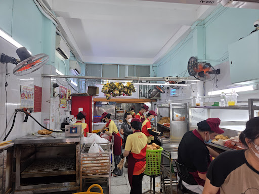 Bánh Mì Huynh Hoa - Lê Thị Riêng 사진 15