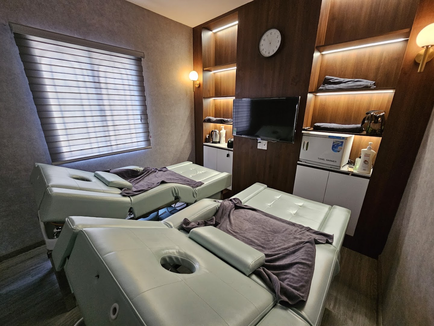 111 TRIPLE ONE HEALTH SPA & MASSAGE 翠柏灣越式養生沙龍 photo 3