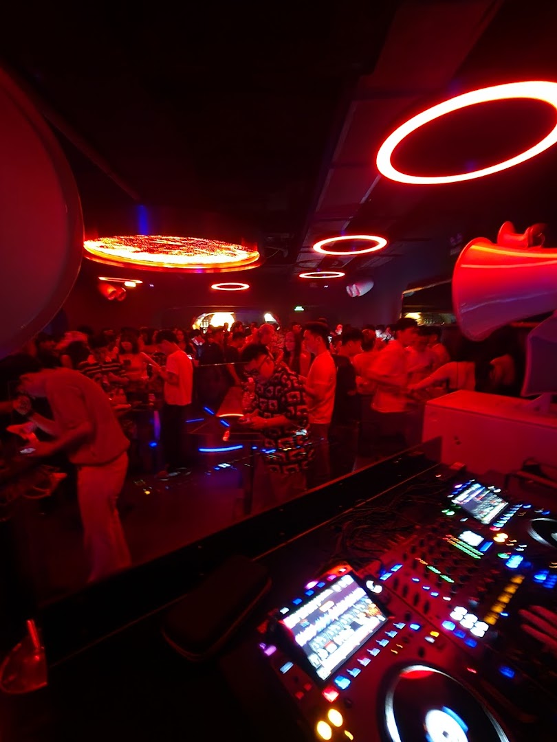 LOCO HEATROOM foto 4