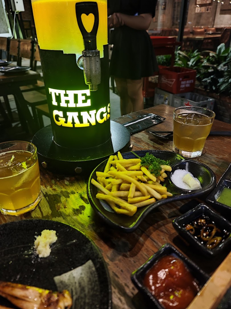 The Gangs Mac Dinh Chi รูปที่ 9