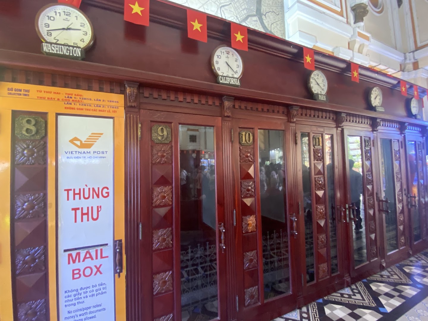 Saigon Central Post Office 写真 9
