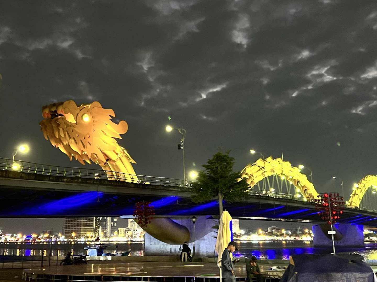 Dragon Bridge 사진 5
