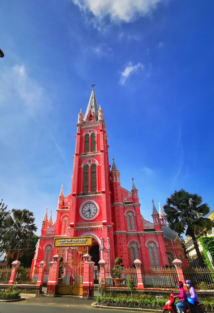 Nhà Thờ Giáo Xứ Tân Định foto 3
