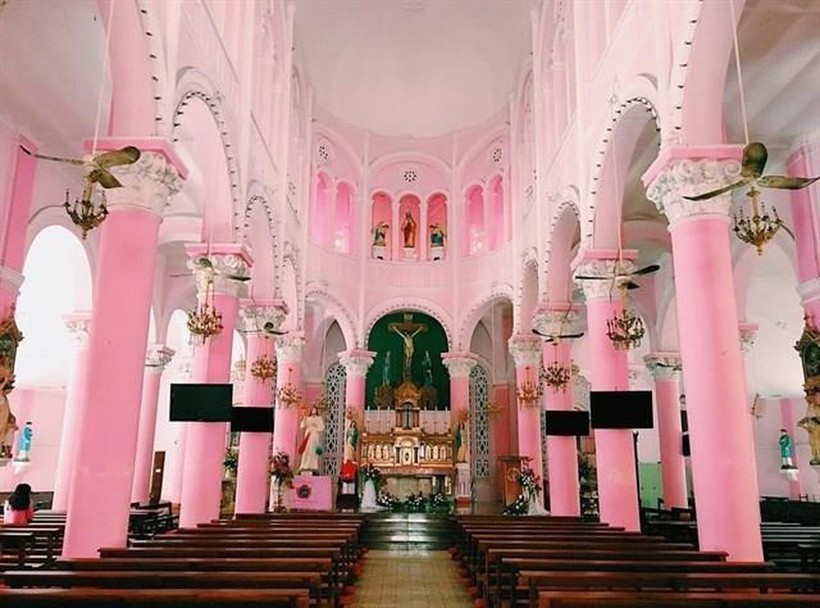 Nhà Thờ Giáo Xứ Tân Định foto 4
