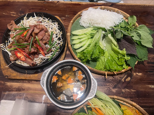 MẸT Vietnamese restaurant & Vegetarian Food 1 foto 12