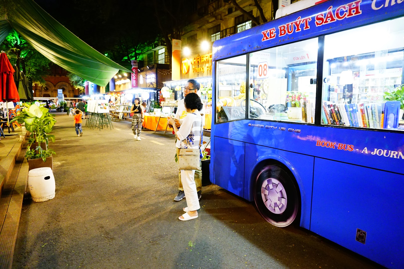 Saigon Book Street foto 5