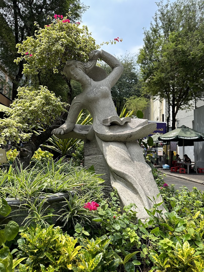 Saigon Book Street foto 9